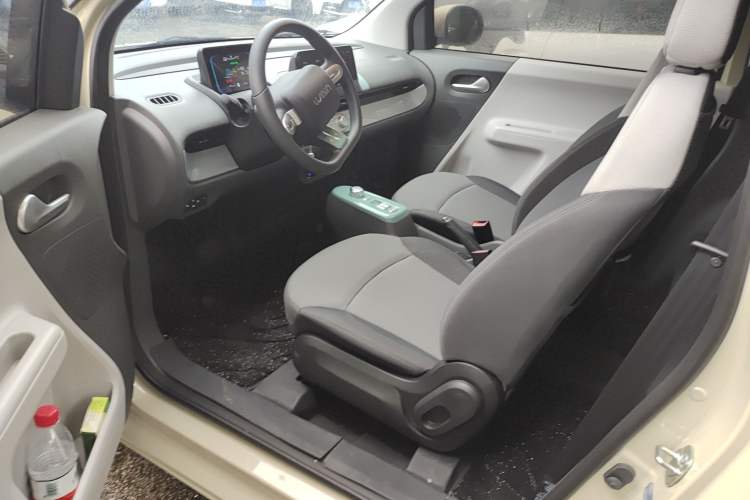 Used CHANGAN Lumin 2022 210km Sweet Edition Driver Seat