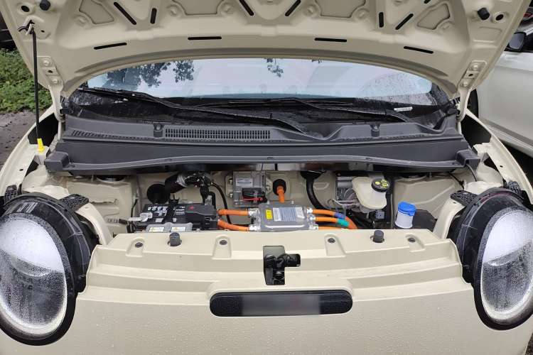 Used CHANGAN Lumin 2022 210km Sweet Edition Engine Bay