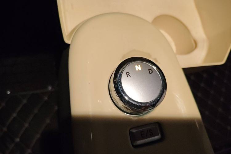 Used CHANGAN Lumin 2022 210km Sweet Edition Gear Lever