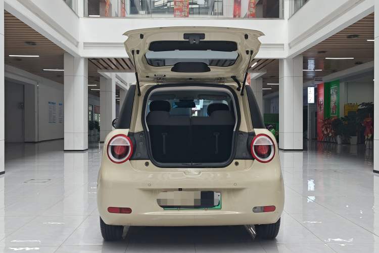 Used CHANGAN Lumin 2022 210km Sweet Edition Interior 5