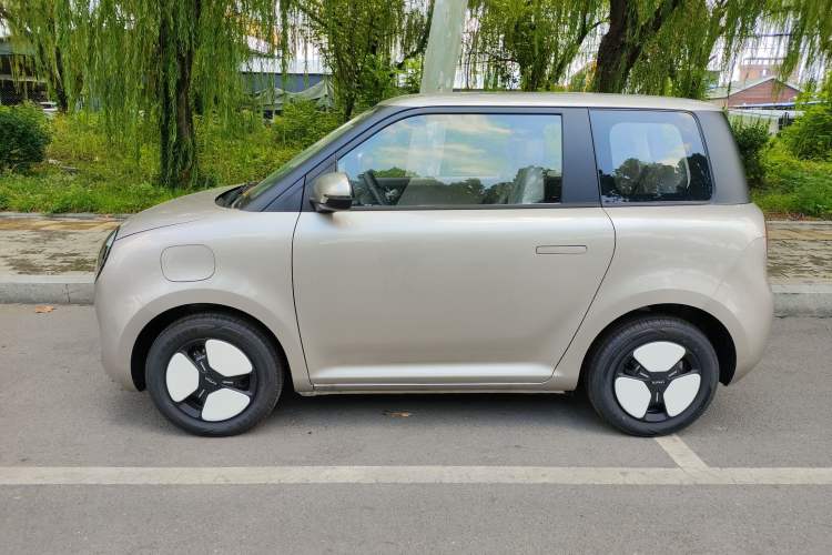 Used CHANGAN Lumin 2023 301km Honey Dew Edition Left Side