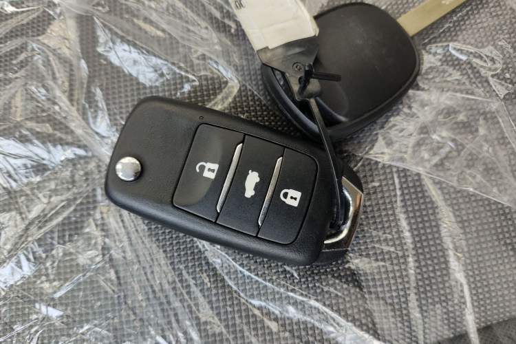 Used CHANGAN Lumin 2023 301km Honey Dew Edition Vehicle Key