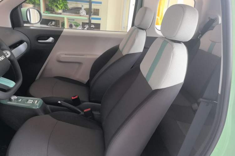 Used CHANGAN Lumin 2023 205km Xiangqin Version Interior 3