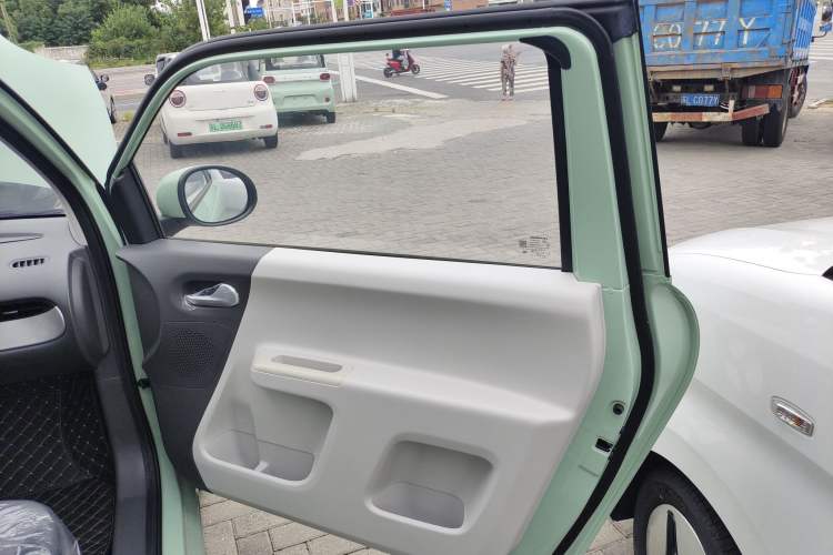 Used CHANGAN Lumin 2023 205km Xiangqin Version Right Rear Door Interior