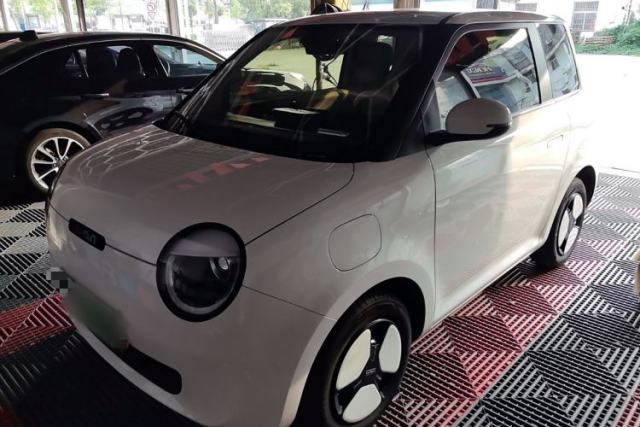 Used CHANGAN Lumin 2023 301km Honey Dew Edition