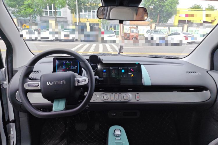 Used CHANGAN Lumin 2023 205km Xiangqin Version Center Console
