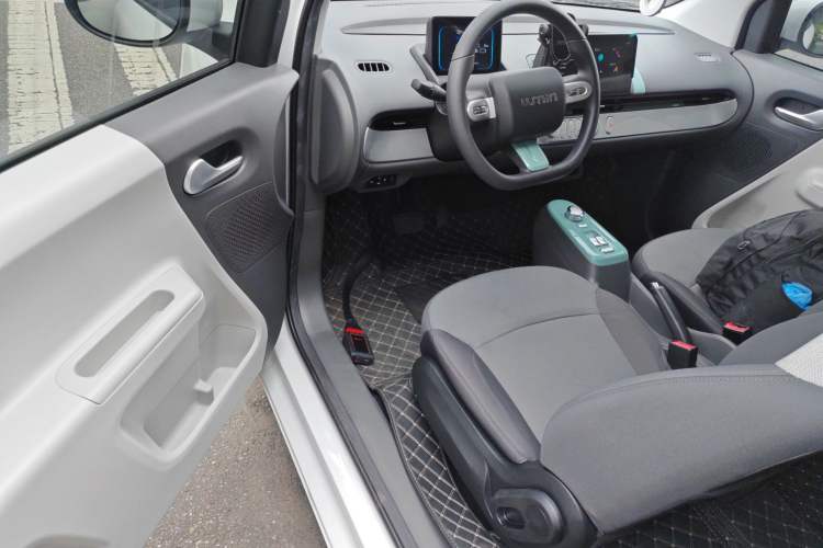 Used CHANGAN Lumin 2023 205km Xiangqin Version Driver Seat