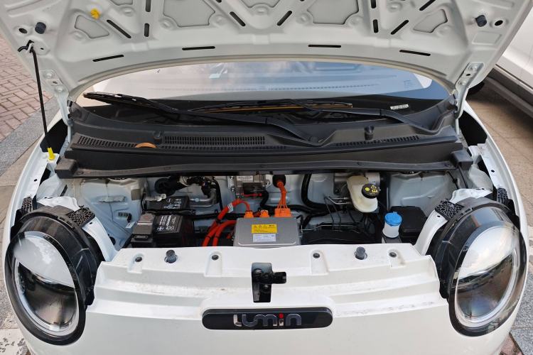 Used CHANGAN Lumin 2023 205km Xiangqin Version Engine Bay