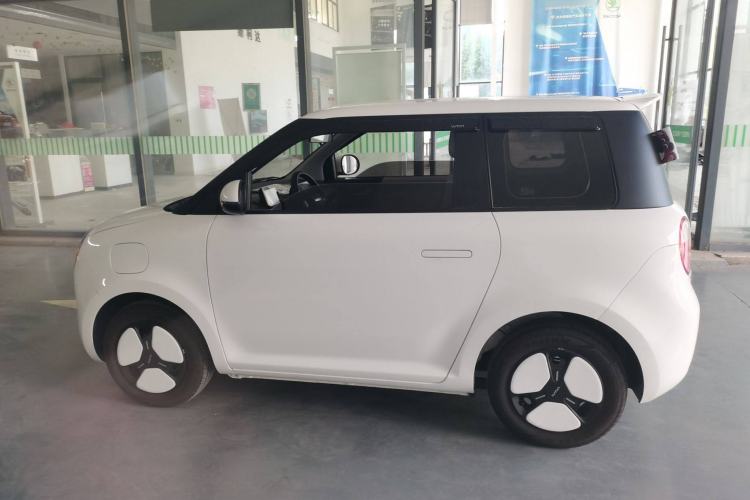 Used CHANGAN Lumin 2023 205km Xiangqin Version Exterior 3