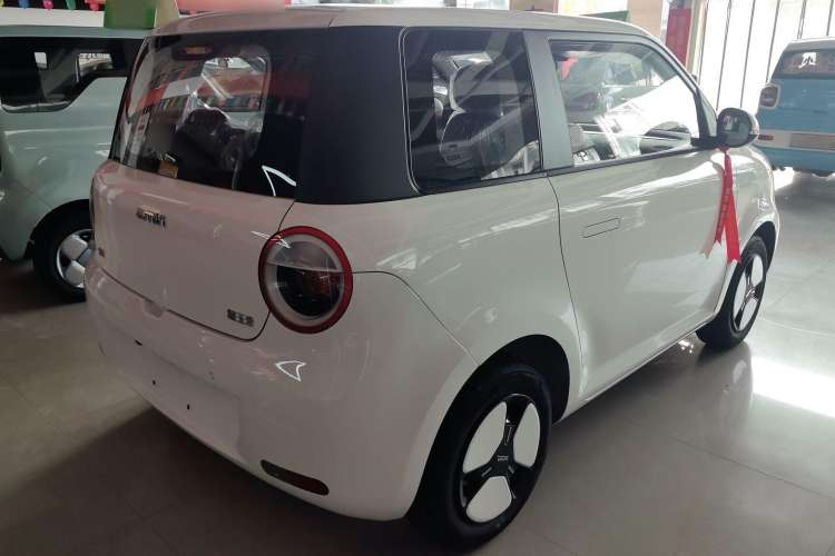Used CHANGAN Lumin 2023 205km Xiangqin Version Exterior 3