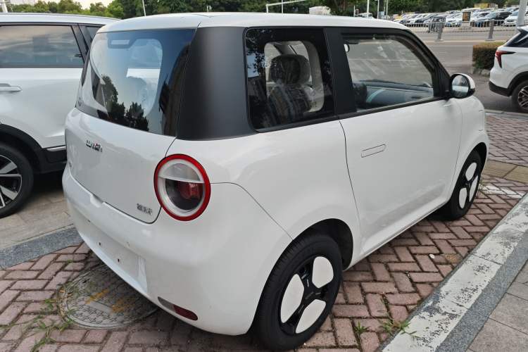 Used CHANGAN Lumin 2023 205km Xiangqin Version Exterior 3