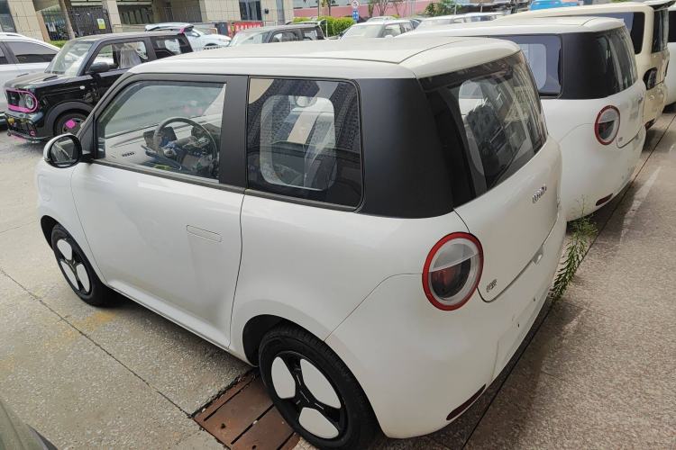 Used CHANGAN Lumin 2023 205km Xiangqin Version Exterior 4