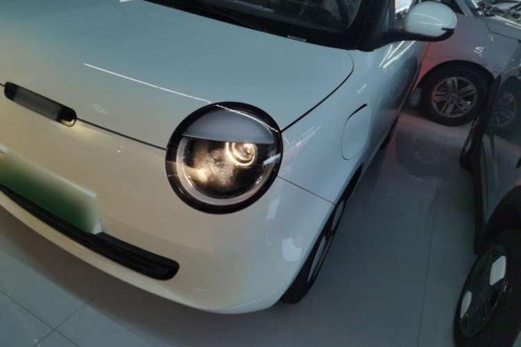 Used CHANGAN Lumin 2023 301km Honey Dew Edition Exterior 4