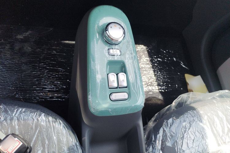 Used CHANGAN Lumin 2023 205km Xiangqin Version Gear Lever