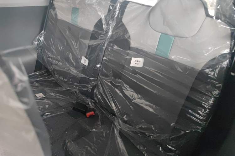 Used CHANGAN Lumin 2023 205km Xiangqin Version Interior 1