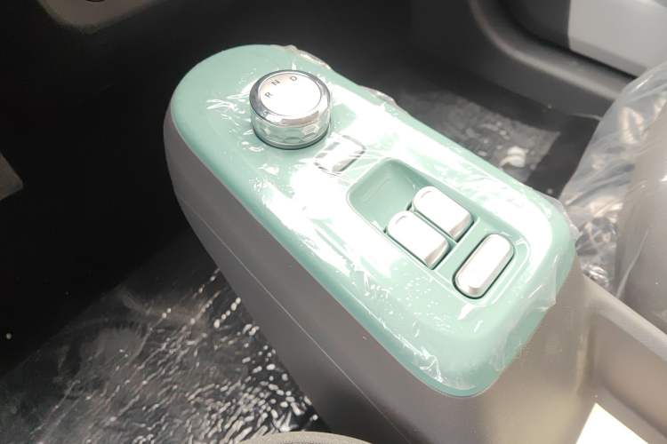 Used CHANGAN Lumin 2023 205km Xiangqin Version Interior 1