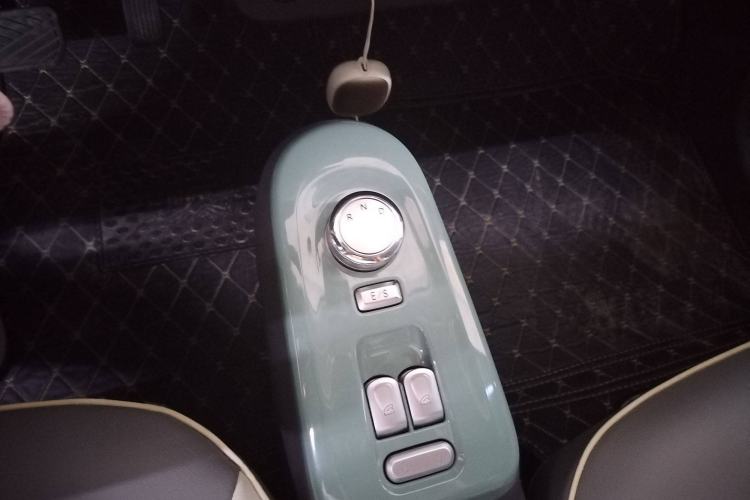 Used CHANGAN Lumin 2023 205km Xiangqin Version Interior 3