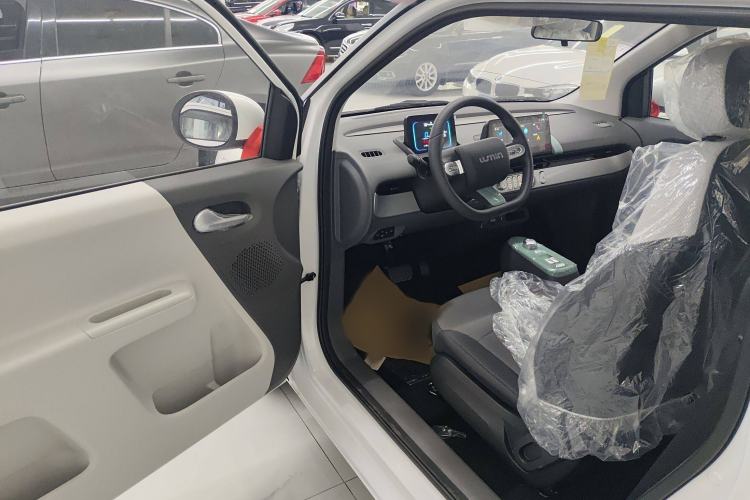 Used CHANGAN Lumin 2023 205km Xiangqin Version Interior 3