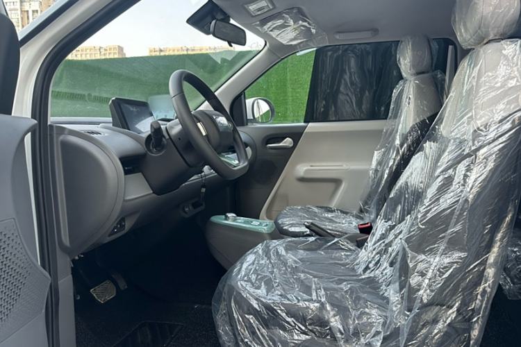 Used CHANGAN Lumin 2023 205km Xiangqin Version Interior 4