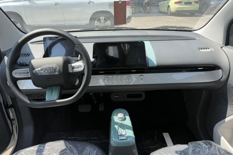 Used CHANGAN Lumin 2023 205km Xiangqin Version Interior 4