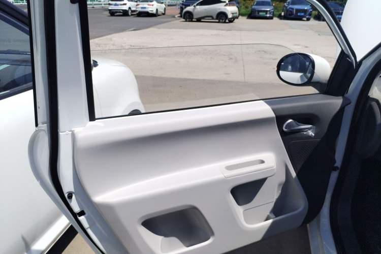 Used CHANGAN Lumin 2023 205km Xiangqin Version Interior 8
