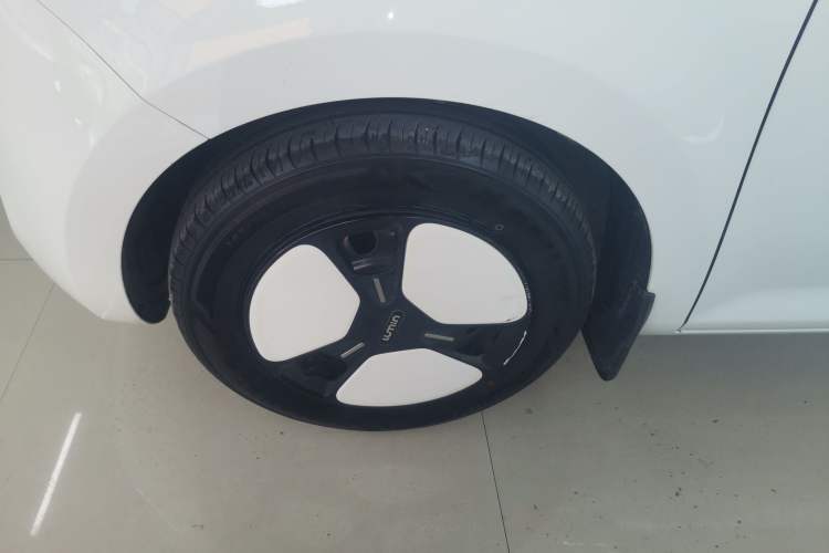 Used CHANGAN Lumin 2023 205km Xiangqin Version Left Front Wheel Hub