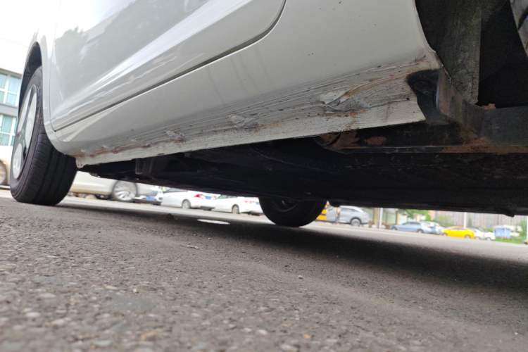 Used CHANGAN Lumin 2023 205km Xiangqin Version Left Side Sill