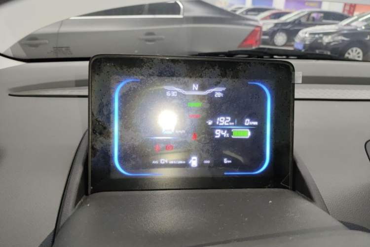 Used CHANGAN Lumin 2023 205km Xiangqin Version Odometer Close Up