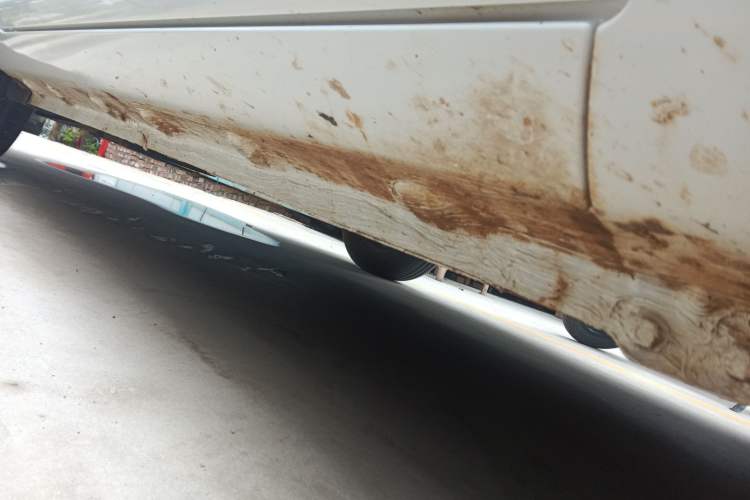 Used CHANGAN Lumin 2023 205km Xiangqin Version Right Side Sill