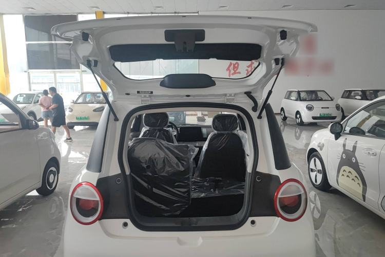 Used CHANGAN Lumin 2023 205km Xiangqin Version Trunk