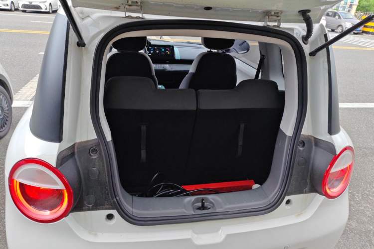 Used CHANGAN Lumin 2023 205km Xiangqin Version Trunk