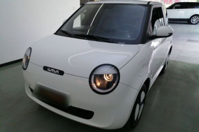 Used CHANGAN Lumin 2023 301km Honey Dew Edition