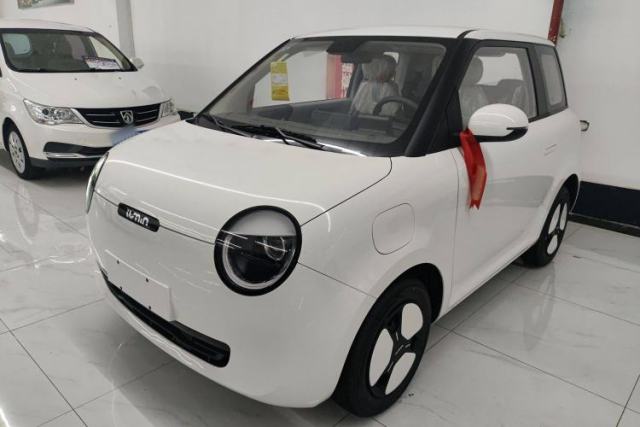Used CHANGAN Lumin 2023 205km Xiangqin Version