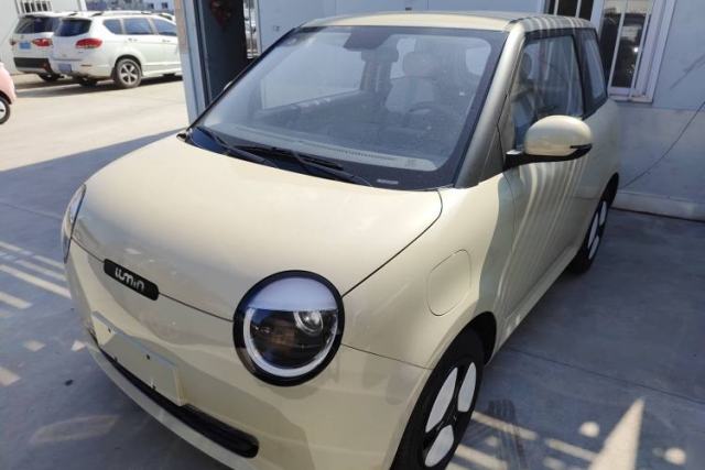 Used CHANGAN Lumin 2023 205km Xiangqin Version
