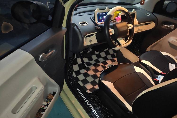 Used CHANGAN Lumin 2024 301km Launch Edition Interior 3