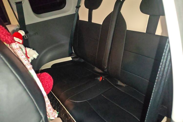 Used CHANGAN Lumin 2024 301km Launch Edition Interior 4