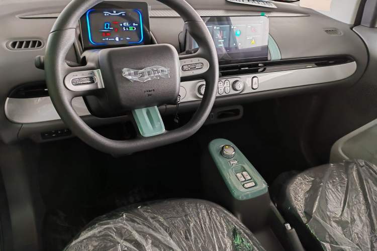 Used CHANGAN Lumin 2024 205km Launch Edition Interior 3