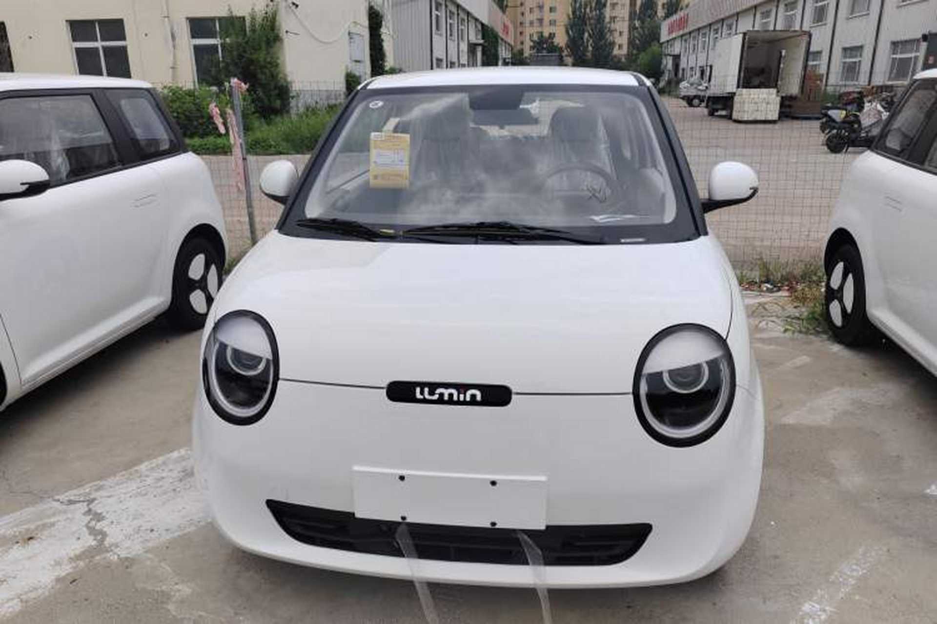 Used CHANGAN Lumin 2024 130km Qingyue Version Exterior 1