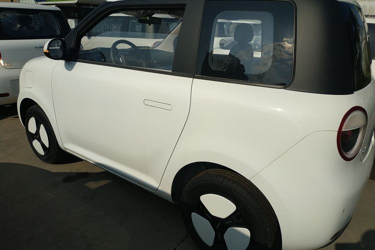 Used CHANGAN Lumin 2024 130km Qingyue Version Exterior 3