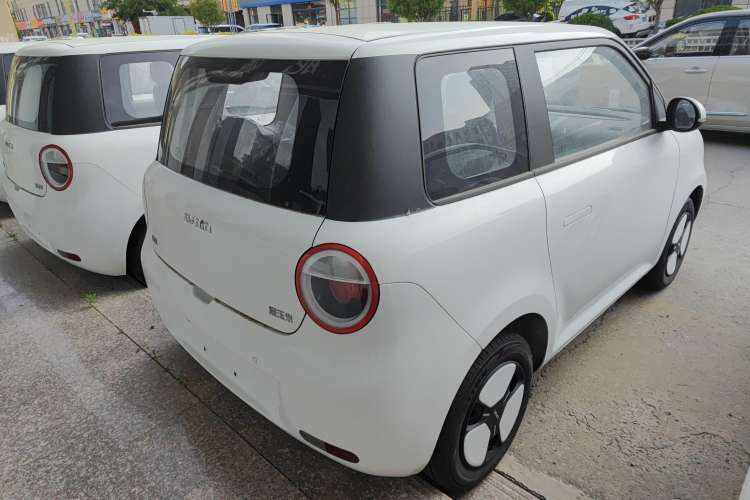 Used CHANGAN Lumin 2024 130km Qingyue Version Exterior 4
