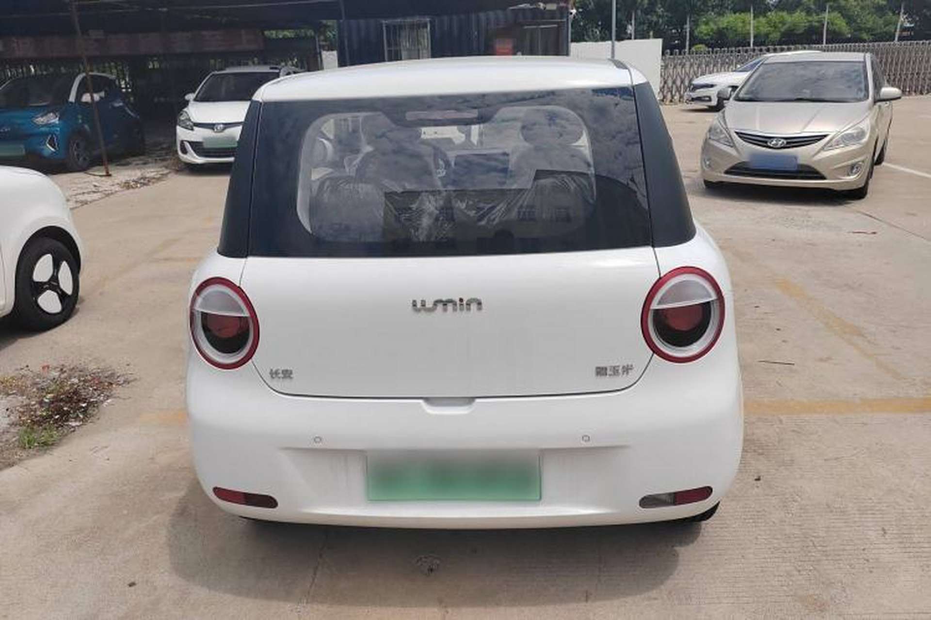 Used CHANGAN Lumin 2024 130km Qingyue Version Exterior 4