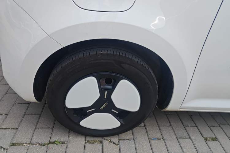 Used CHANGAN Lumin 2024 130km Qingyue Version Exterior 7