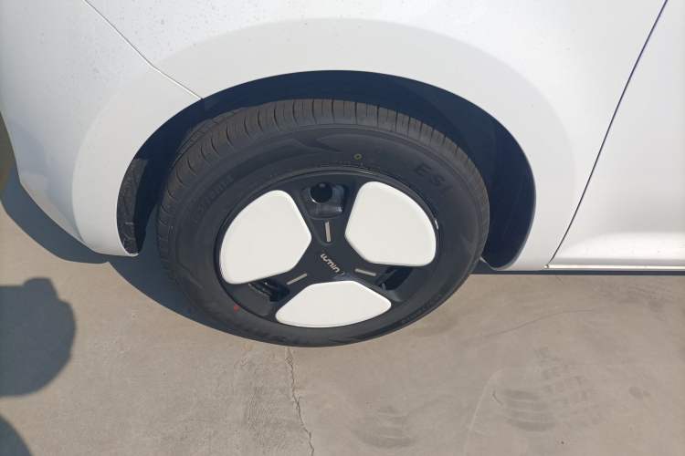 Used CHANGAN Lumin 2024 130km Qingyue Version Exterior 7