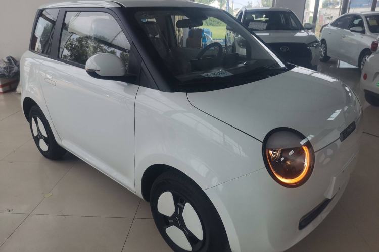 Used CHANGAN Lumin 2024 130km Qingyue Version Front Right 45 Deg