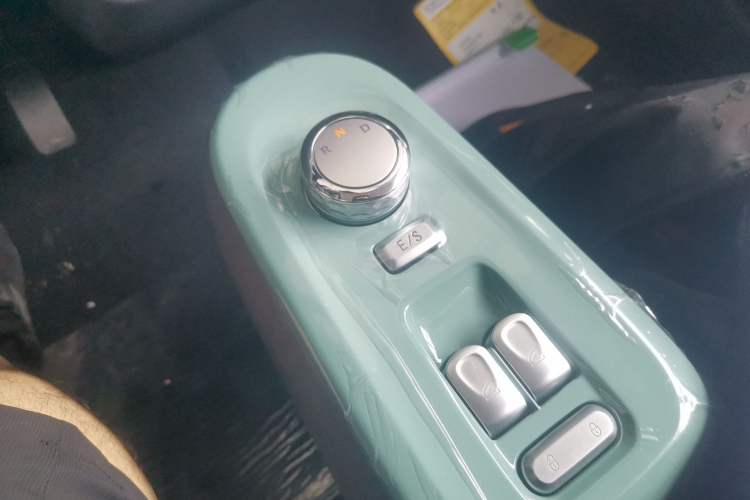 Used CHANGAN Lumin 2024 130km Qingyue Version Gear Lever