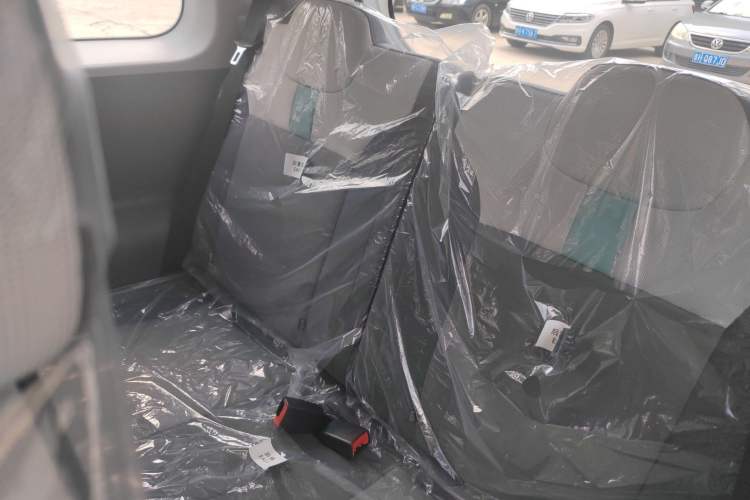 Used CHANGAN Lumin 2024 130km Qingyue Version Interior 1