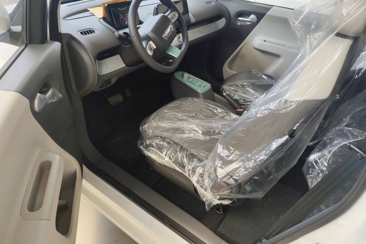 Used CHANGAN Lumin 2024 130km Qingyue Version Interior 1