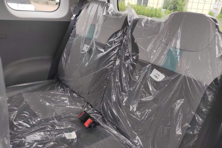 Used CHANGAN Lumin 2024 130km Qingyue Version Interior 1