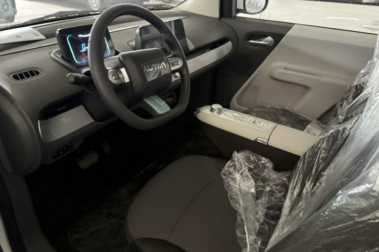 Used CHANGAN Lumin 2024 130km Qingyue Version Interior 2