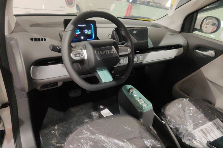 Used CHANGAN Lumin 2024 130km Qingyue Version Interior 2
